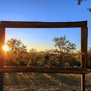 Mt Larcom Tourist Park Holiday park